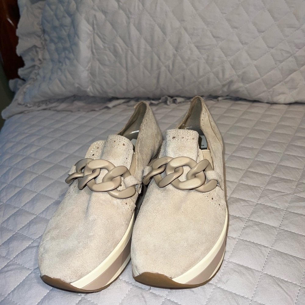 Dolce Vita Jhenee Sneaker